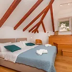 Apartments Feri